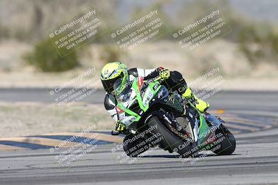 media/Jan-15-2026-Racers Edge (Thu) [[dfebeb70ab]]/3-B Group/Session 4 (Turn 5)/